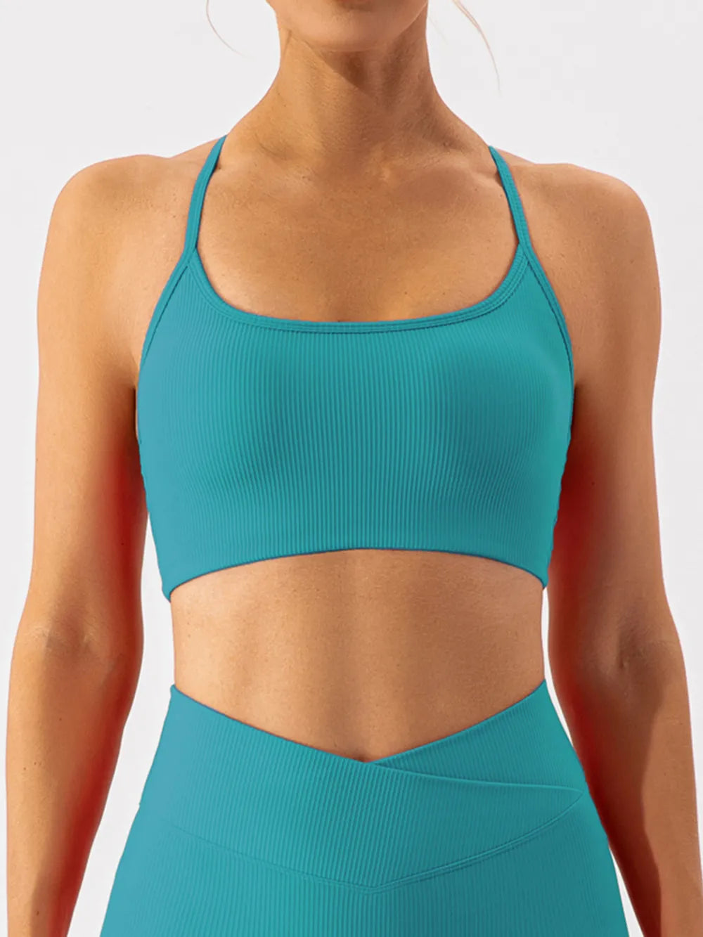 Tight fitting quick drying yoga clothes for training running beautiful back sports underwear for women