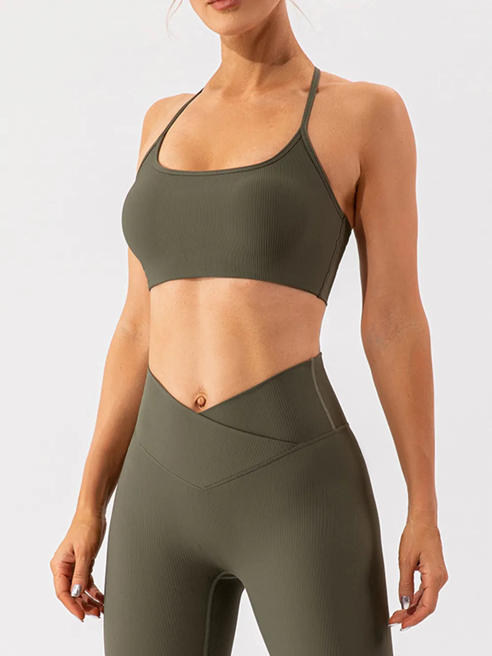 Tight fitting quick drying yoga clothes for training running beautiful back sports underwear for women