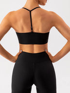 Tight fitting quick drying yoga clothes for training running beautiful back sports underwear for women